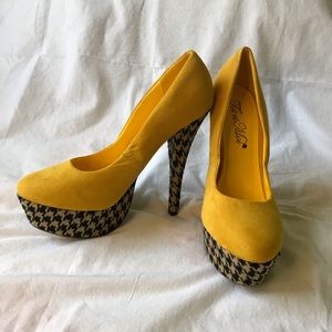 Yellow heels! For This summer!